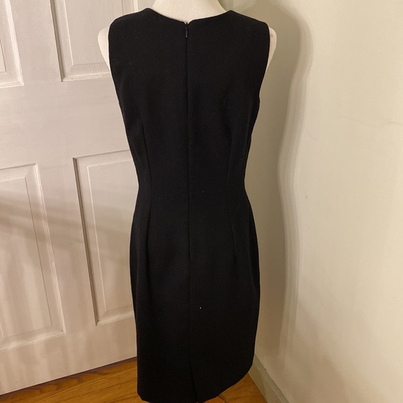 Black Wool 2 pc Dress and jacket Suit. Size small - Picture 5 of 6